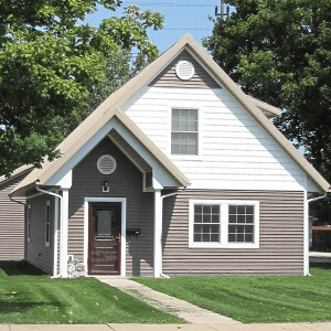 zero energy home post frame residence