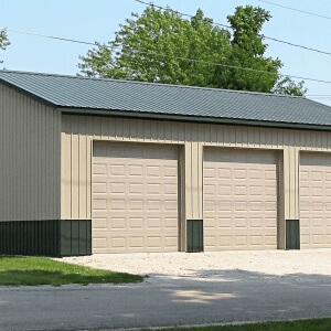 Post frame storage building