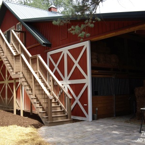pole building horse barn